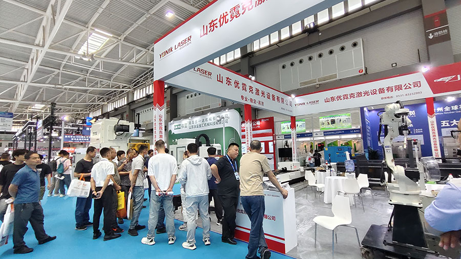 YONIK Laser debuts at the 28th Qingdao International Machine Tool Exhibition