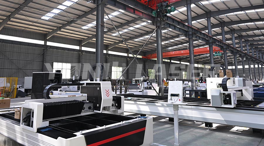 ‌The Importance and Selection of Safety Protection Devices for Laser Cutting Machines‌